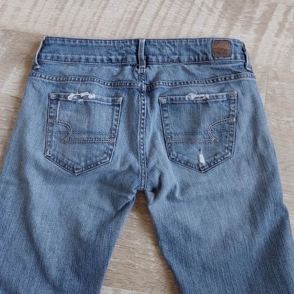 AEO Low Rise Ankle Cropped Jeans - Picture 6 of 12